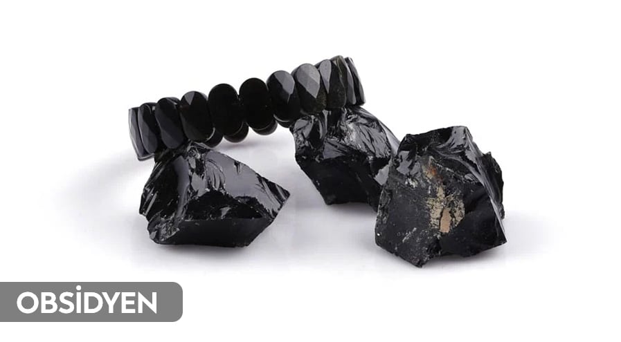Obsidyen Taşı Nedir? Özellikleri, Faydaları ve Spiritüel Etkileri